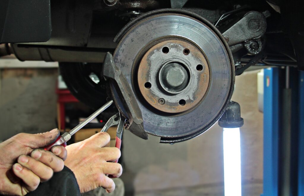 10 Common Causes of Brake Noise When Reversing